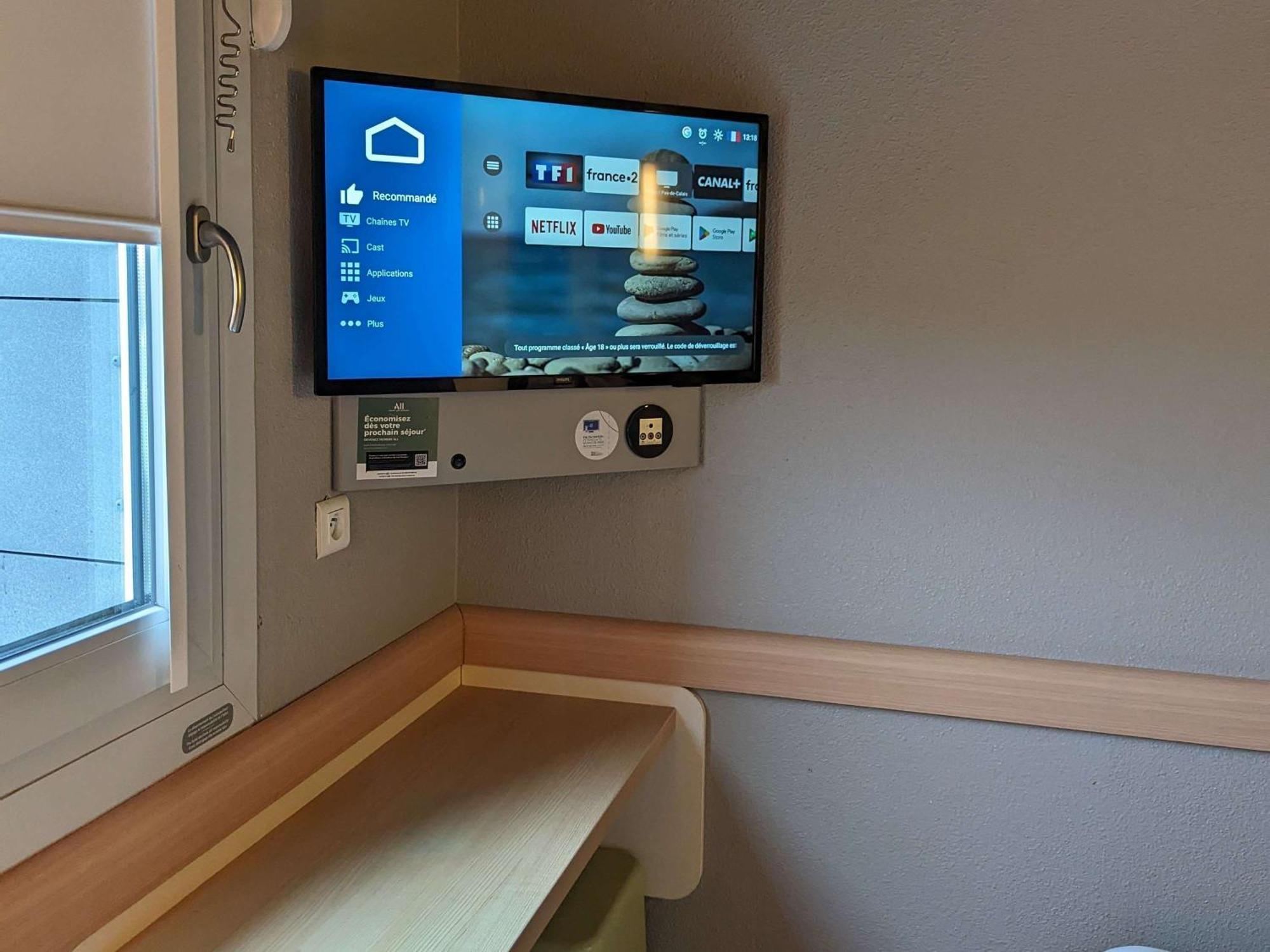 Ibis Budget Saint-Omer Centre מראה חיצוני תמונה